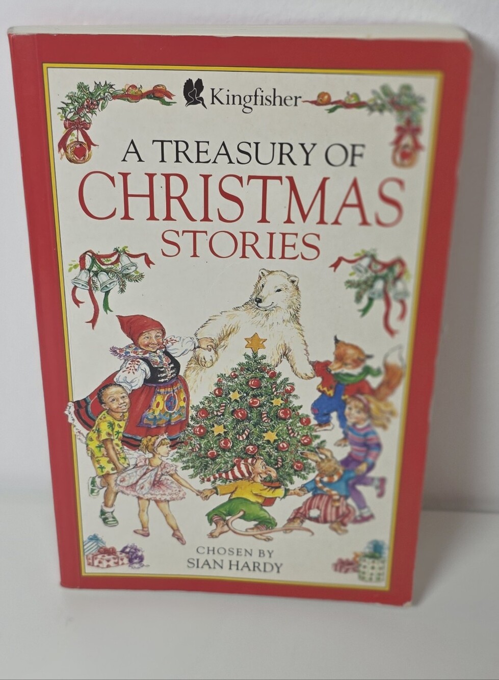 🎄 A Treasury Of Christmas Stories